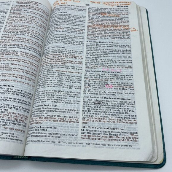 Holy Bible New King James Version 1990 Softcover Fair Condition Teal Green - Picture 14 of 16